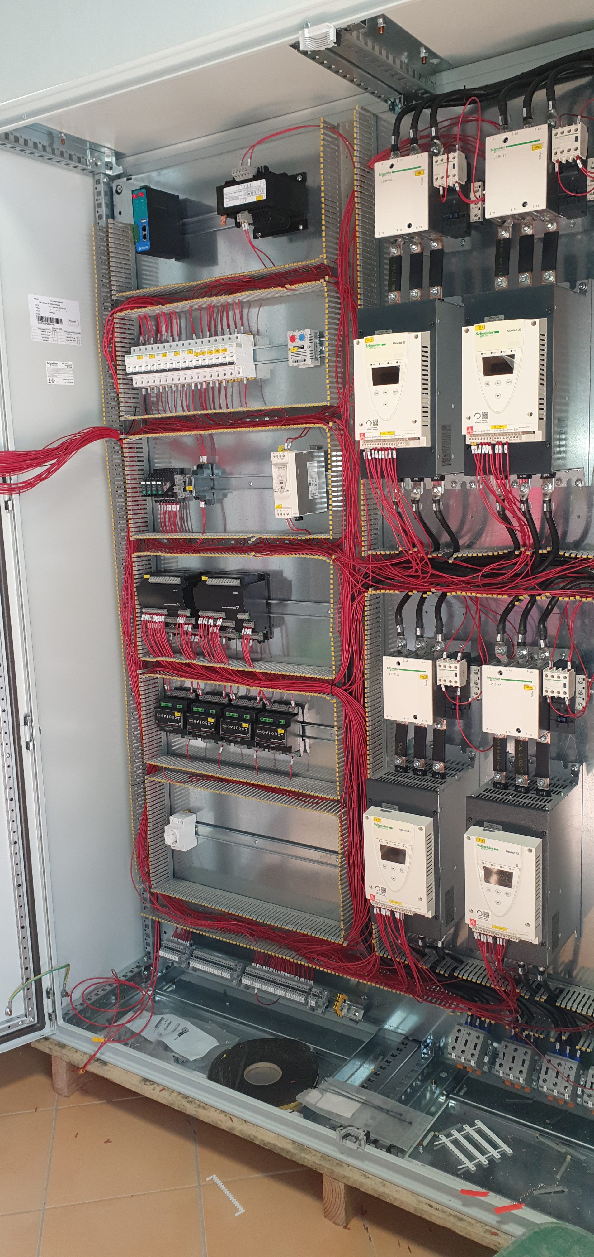 Durres pumping station panel cabling